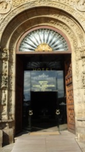 The front door of the Hostel de los Reis Catolicos (the Parador in Santiago).